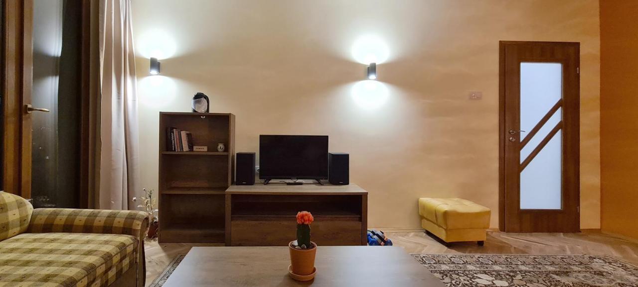 Panoramic And Spacious Flat Near The Centre Sofia